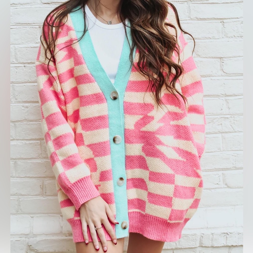 Listicle Retro Cardigan